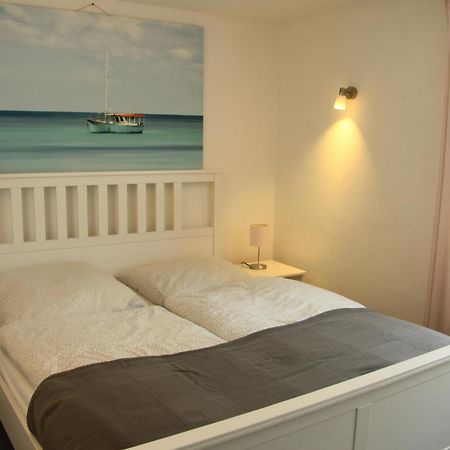 Freundliches Appartement - Bitte Angaben Zum Gastgeber Lesen Wehrheim Luaran gambar
