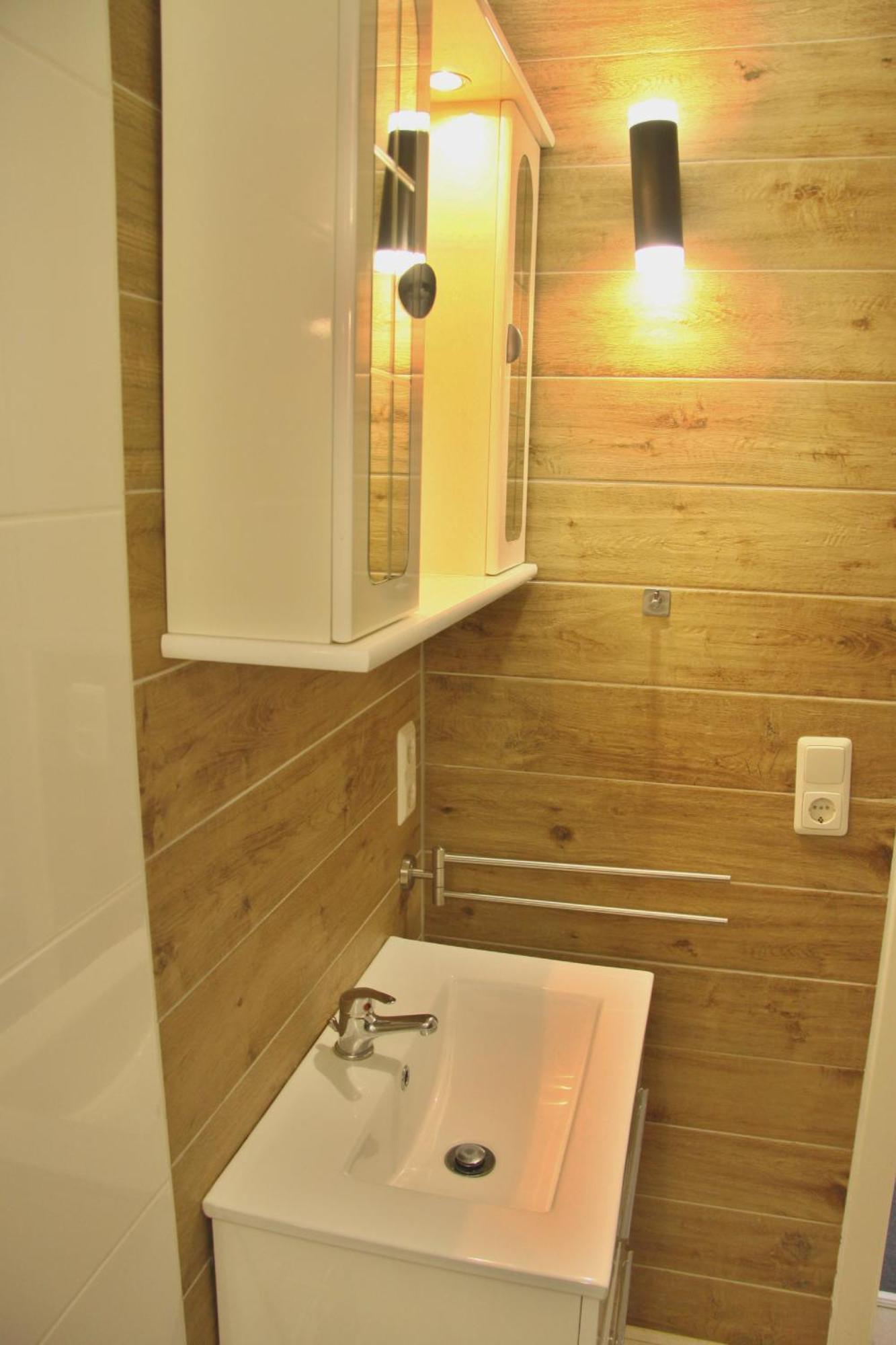 Freundliches Appartement - Bitte Angaben Zum Gastgeber Lesen Wehrheim Luaran gambar